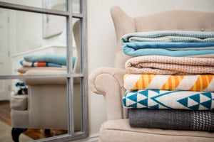 What is a Throw Blanket? Everything You Need to Know